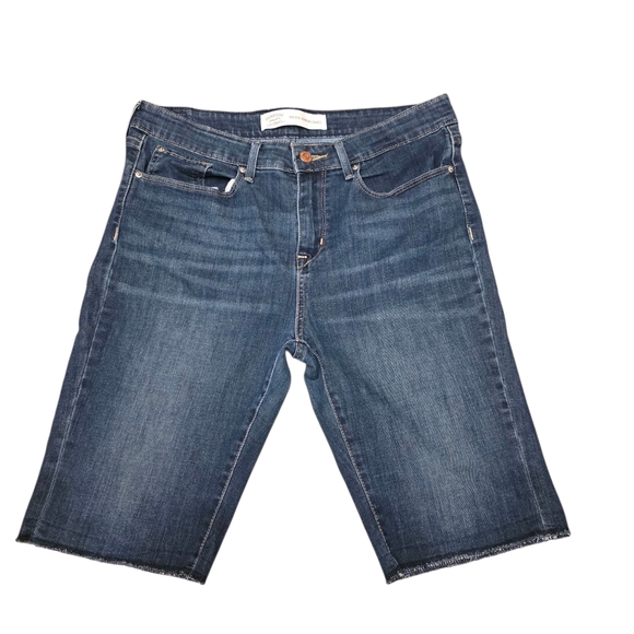 Levi Strauss Womens Midrise Bermuda Jean Shorts Size 10 - Picture 1 of 10